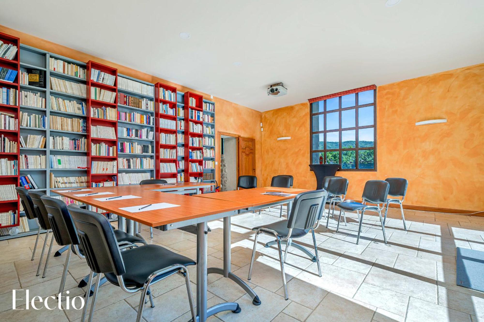Le Puy-Sainte-Réparade Bastide Domaine Tour Campanetsアパートホテル エクステリア 写真