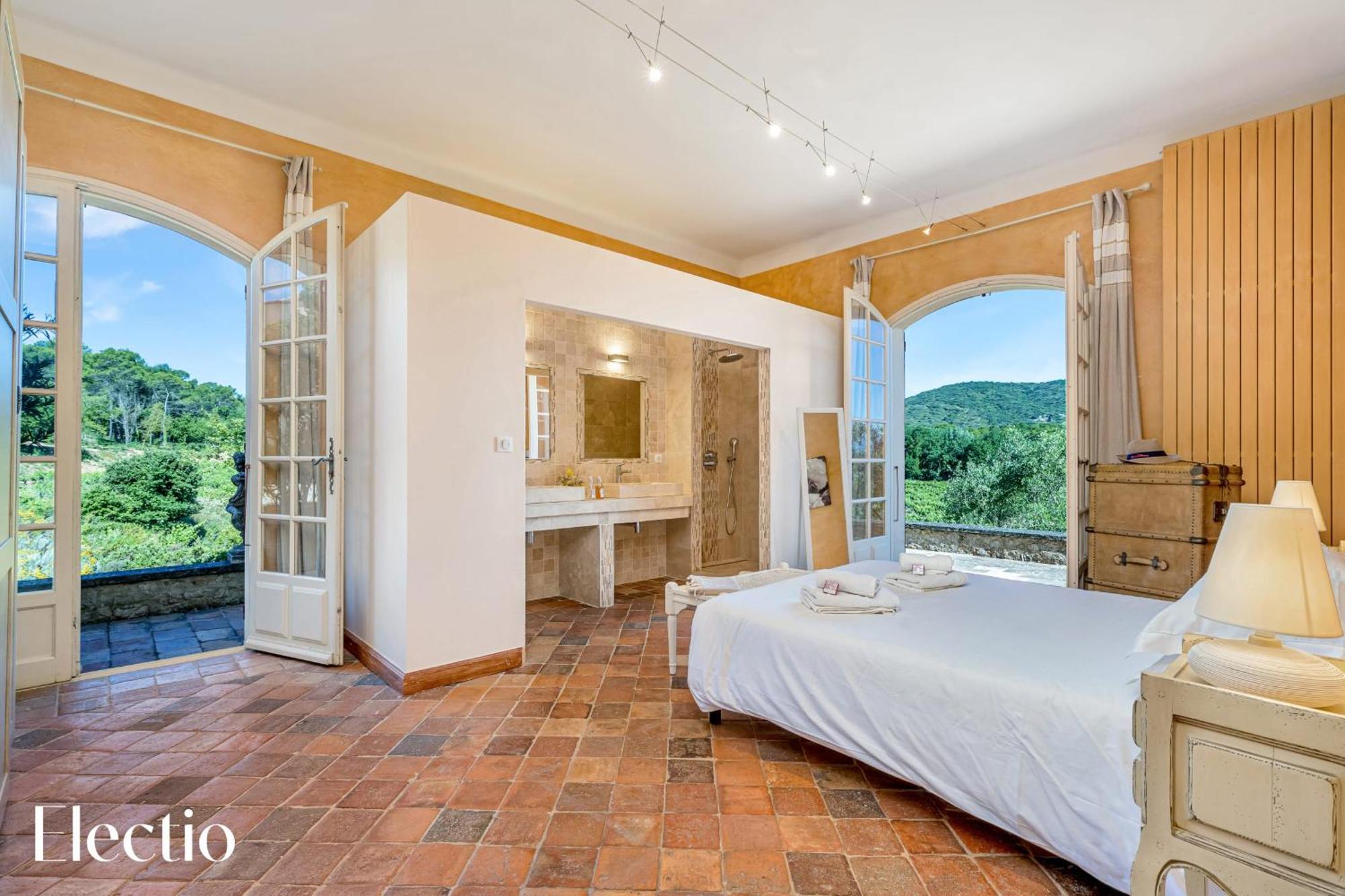 Le Puy-Sainte-Réparade Bastide Domaine Tour Campanetsアパートホテル エクステリア 写真